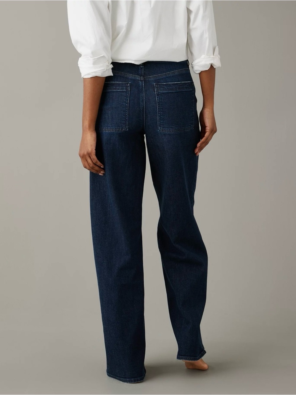 AE Super High-Waisted Baggy Wide-Leg Jean - Picture 3 of 9